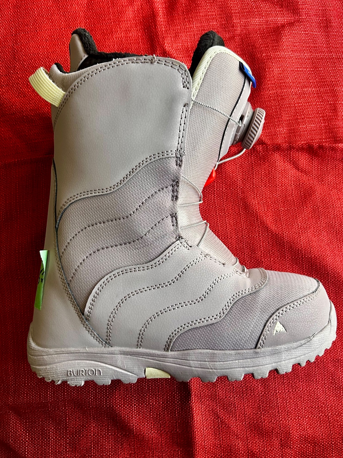 Burton Mint Boa